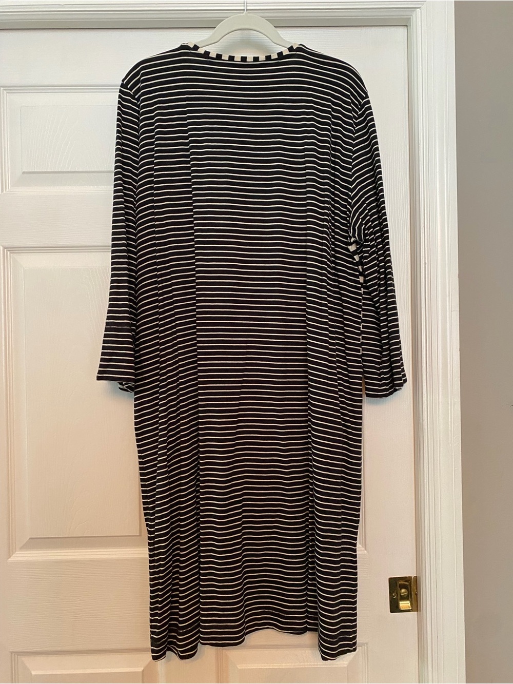 Black and White Striped Midi Dress with V-Neck - Picture 3 of 3